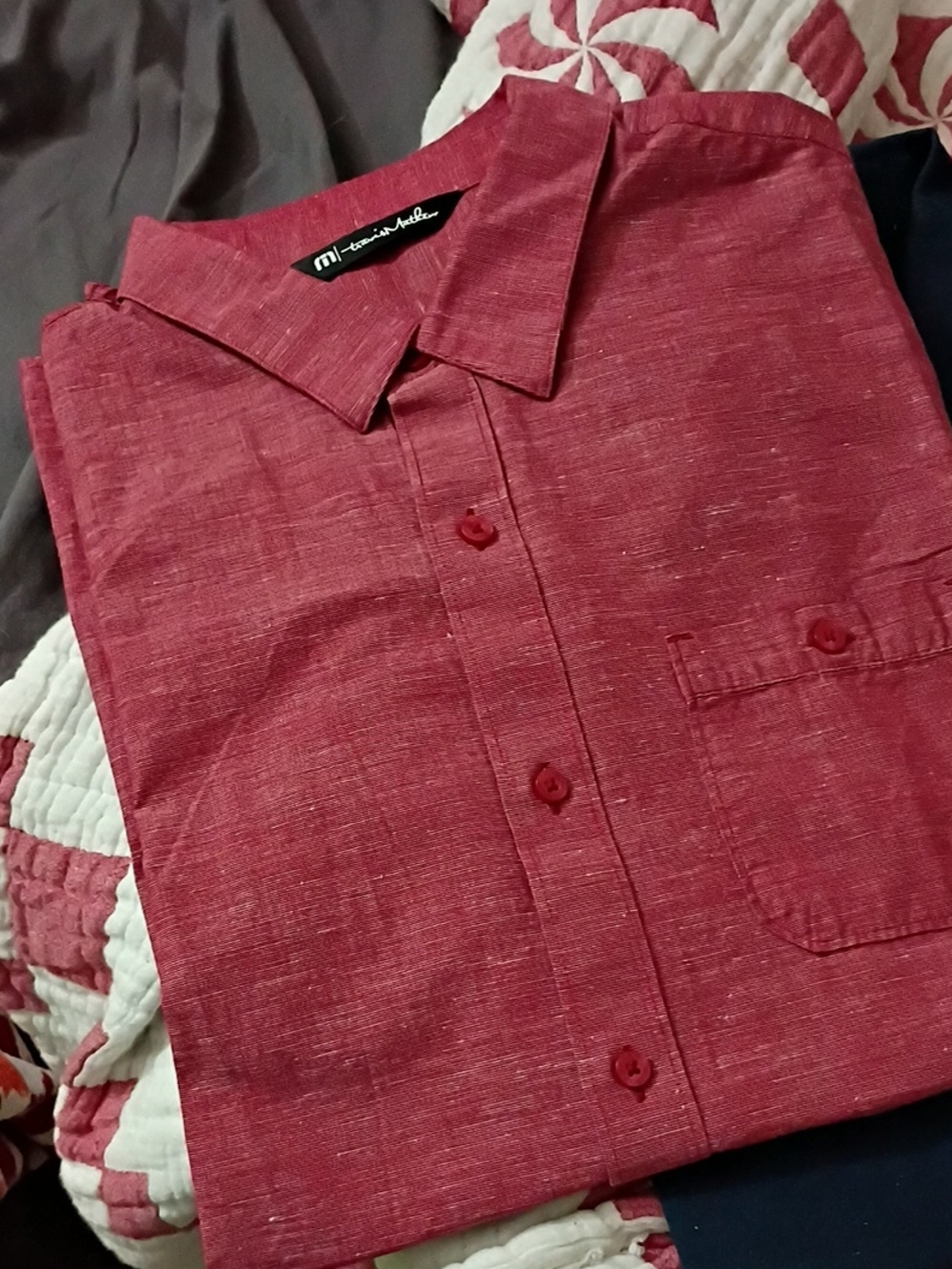 Travis Mathew casual button-up shirt Lot- 2 Shirts